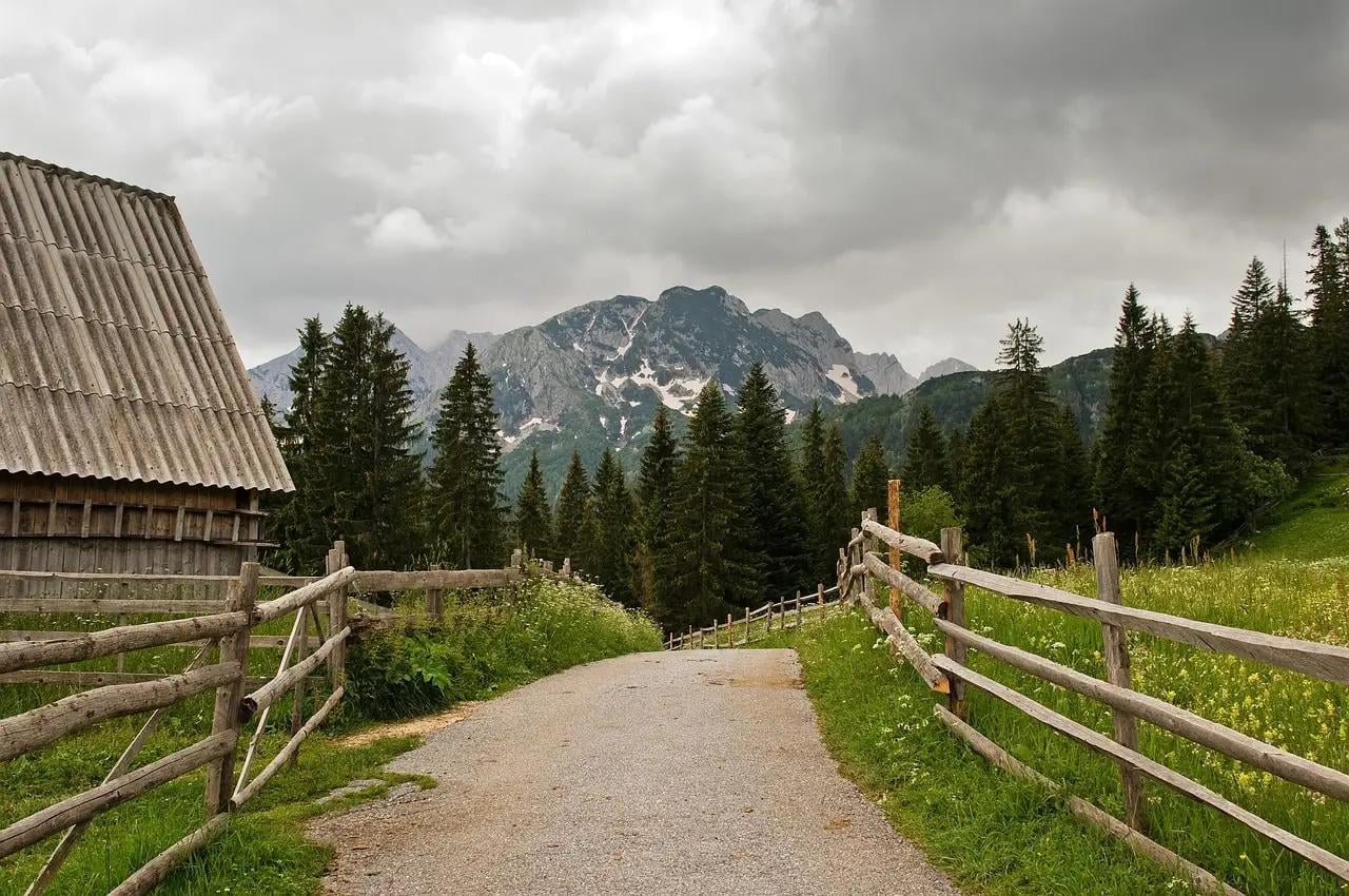 Durmitor (Žabljak) - Dodir neba i kristalnih jezera